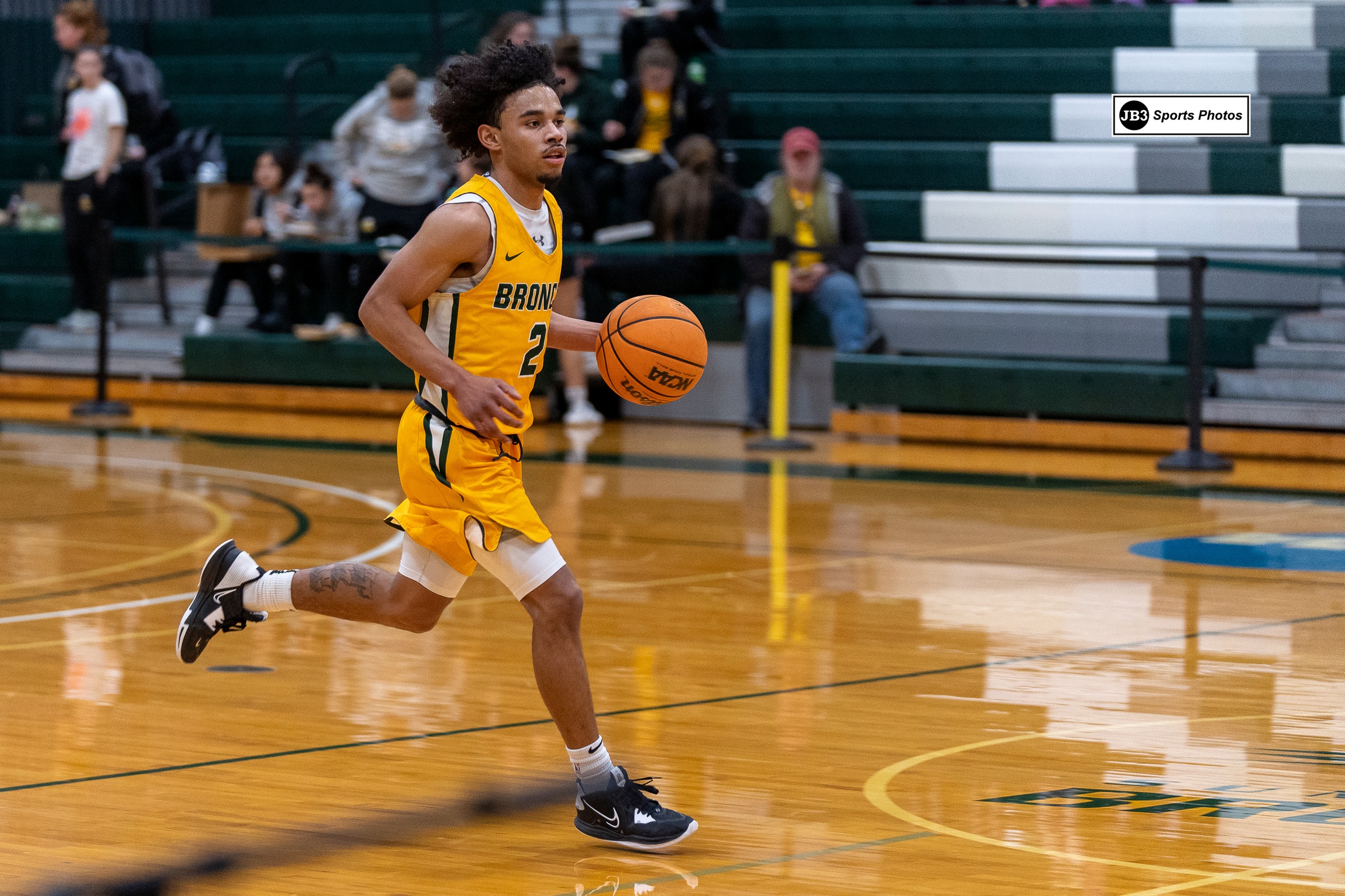 Men's Basketball out battles SUNY Poly at Home, Winning 79-66