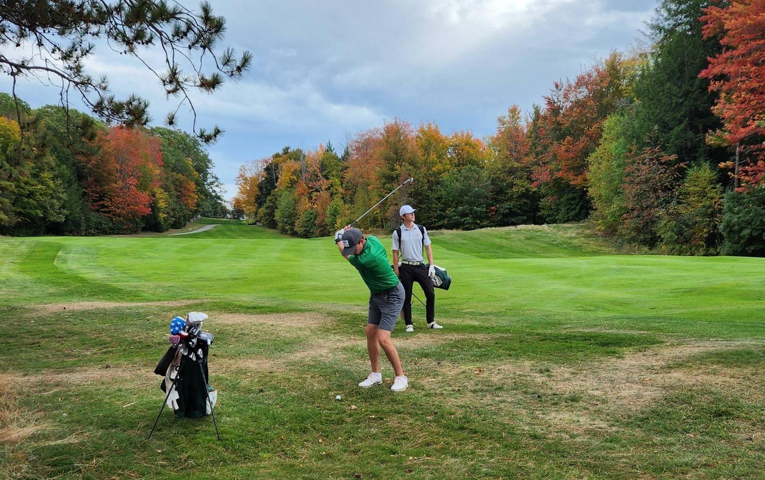 Men's Golf places third at the NAC Championships, Christoffersen one stroke from top spot