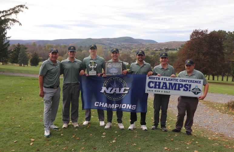 Men's Golf Brings Home Third NAC Championship, Glennon Places First