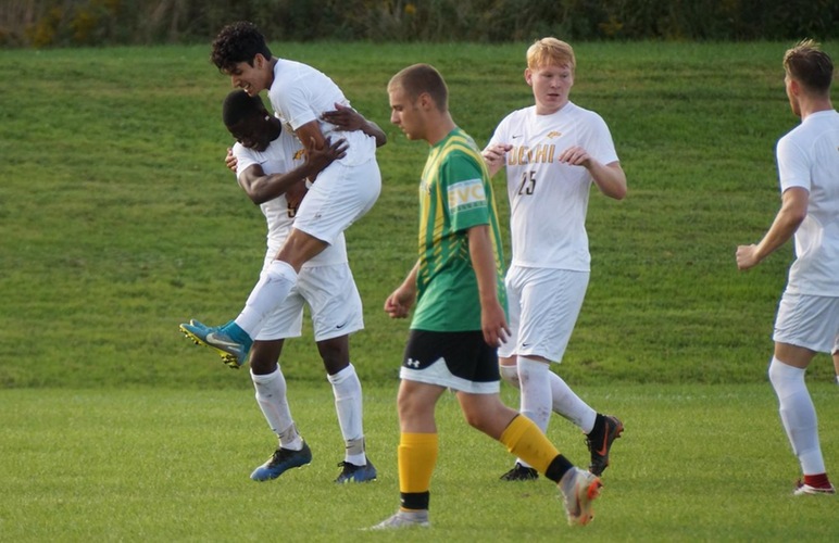 Delhi Erupts for Five Second-Half Goals in 7-1 Win over Southern Vermont