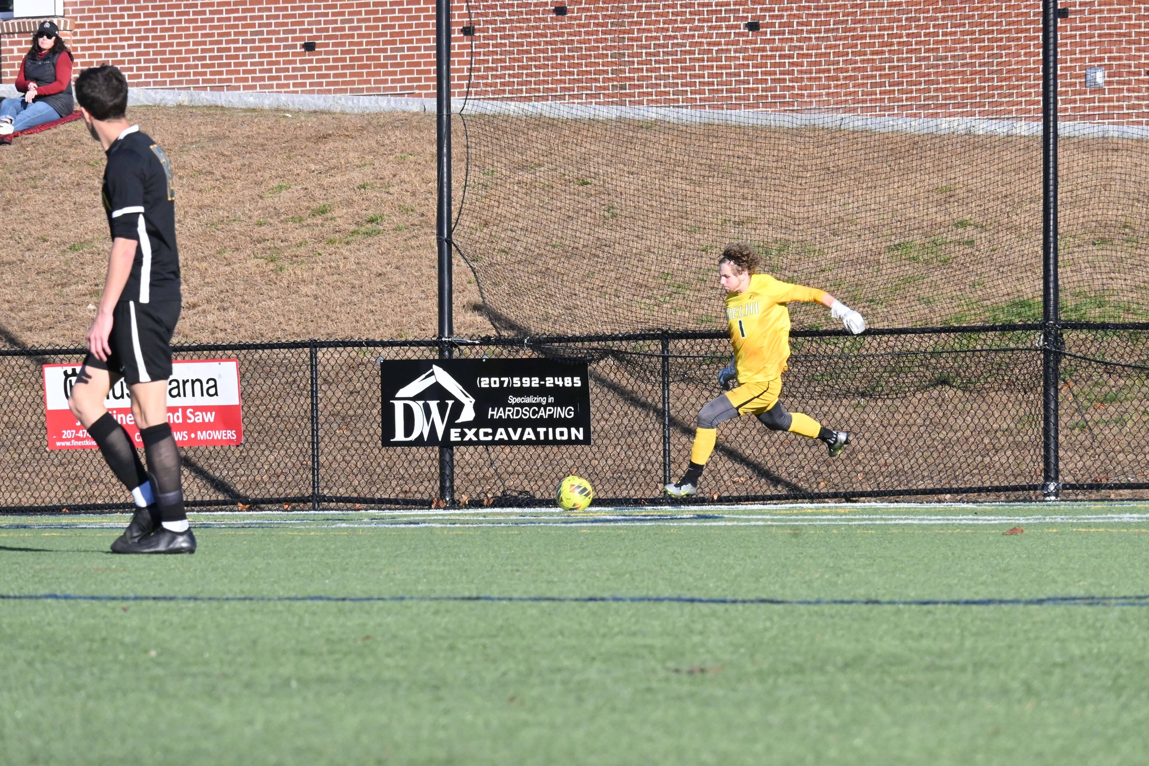 Men's Soccer Falls in Double Overtime to Cortland in First Round of NCAA Tournament