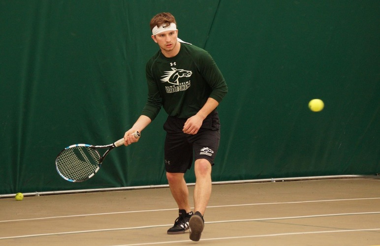 Broncos Edged by Culinary and Pratt in First Weekend Road Trip