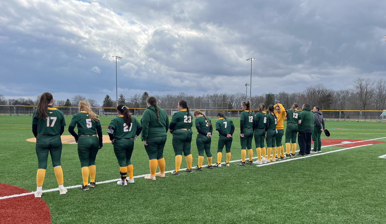 Softball's bats jumped on the Express: scoring 23 runs in a doubleheader sweep