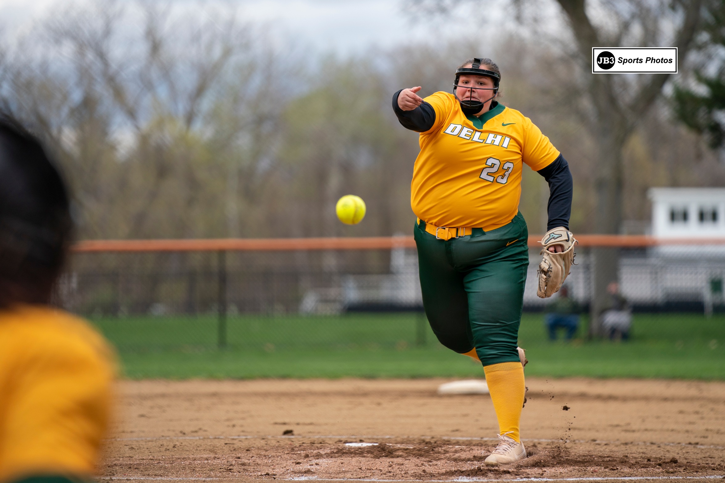 Softballs splits doubleheader at Cobleskill