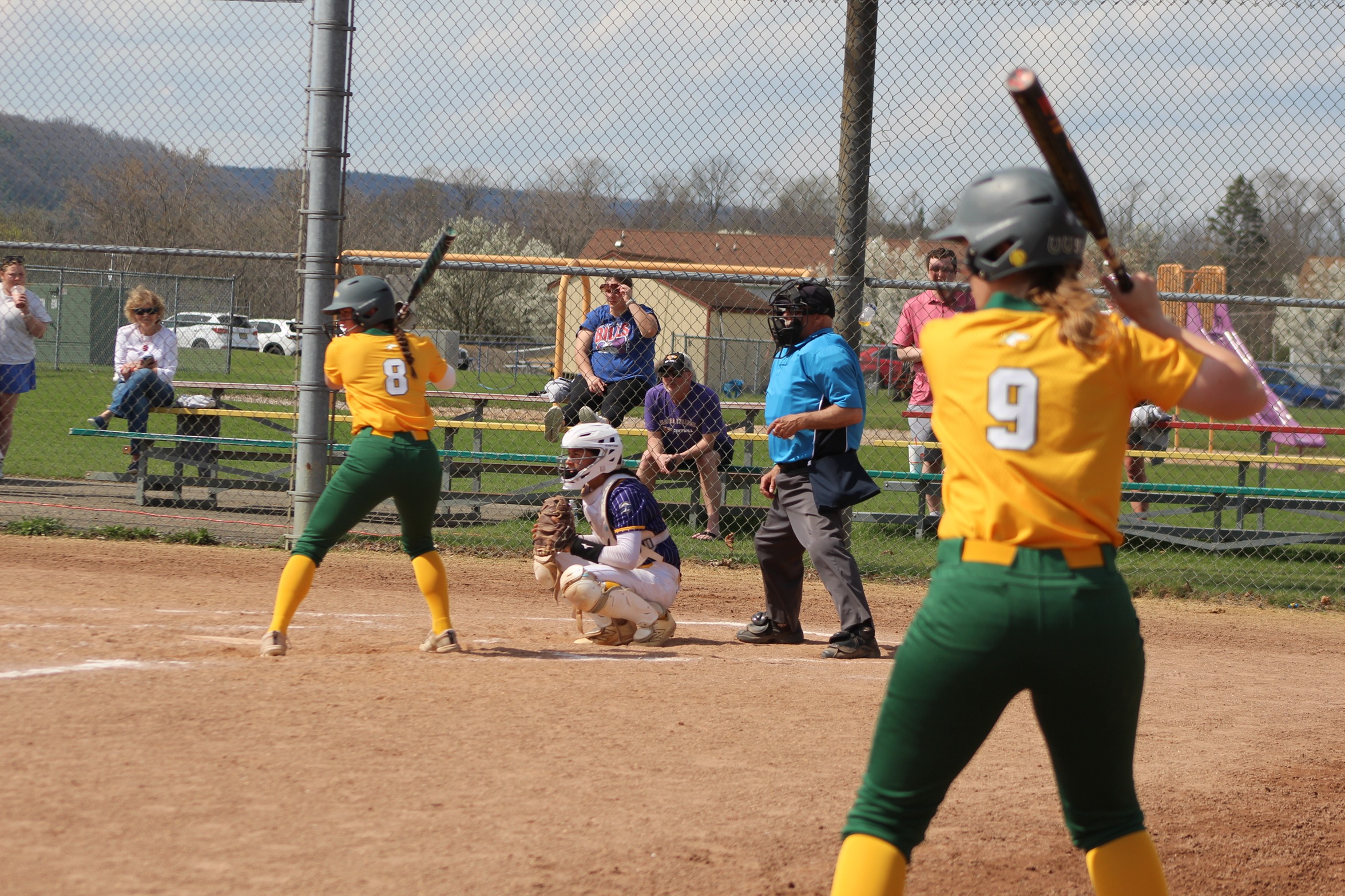 Stephanie Huckabee gave the Broncos the lead with an RBI and Mikayla Wright threw a one-run complete game as the Broncos took game two at Elmira