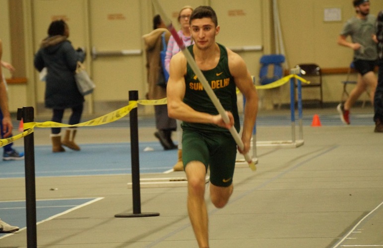 Arnecke, Salcedo, Scavetta Log Wins at Hamilton Invite