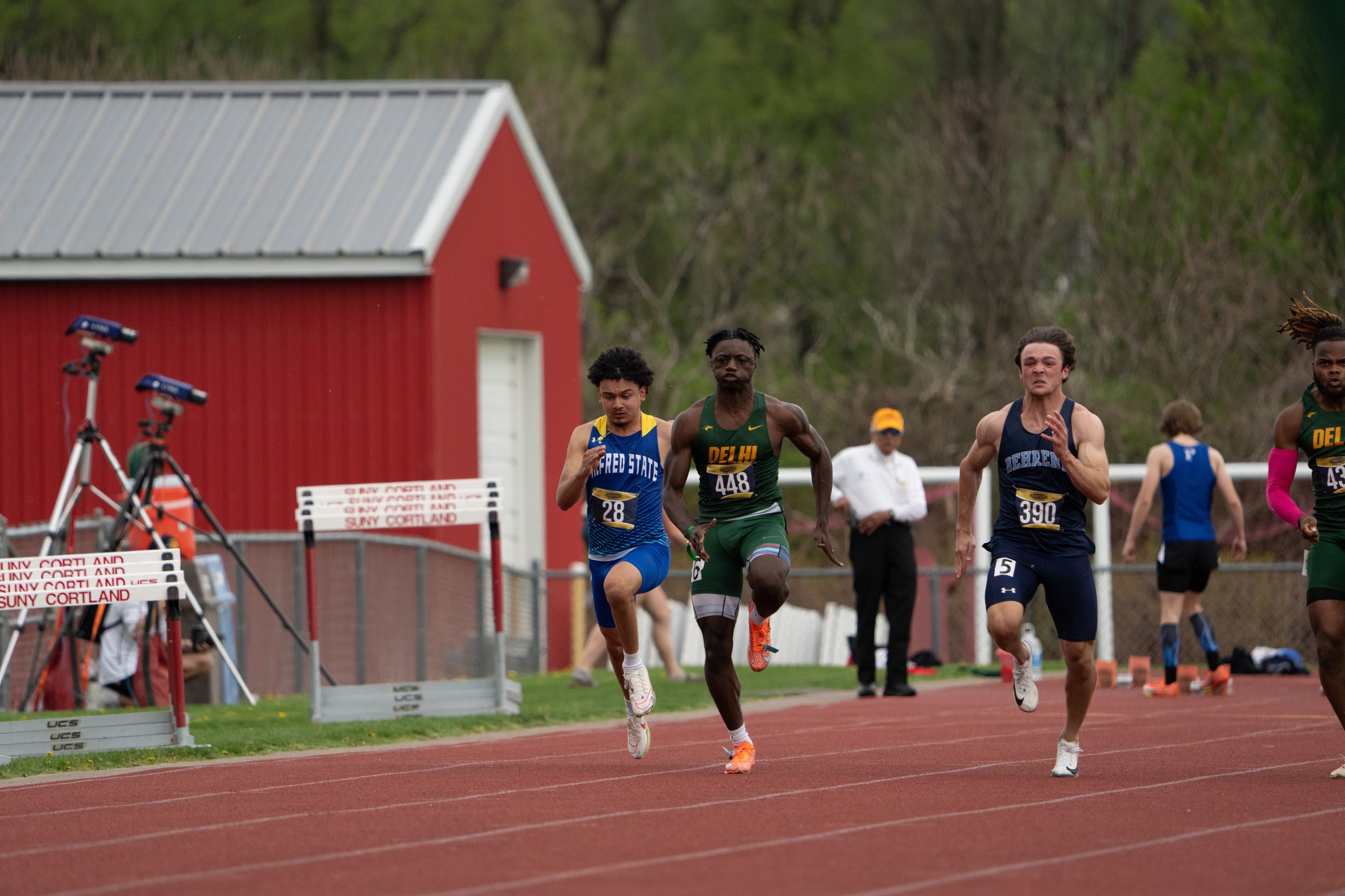 4x100 Relay Teams Sweep Titles at West Point Twilight as Squad Also Competes at Farley Inter-Regional Meet