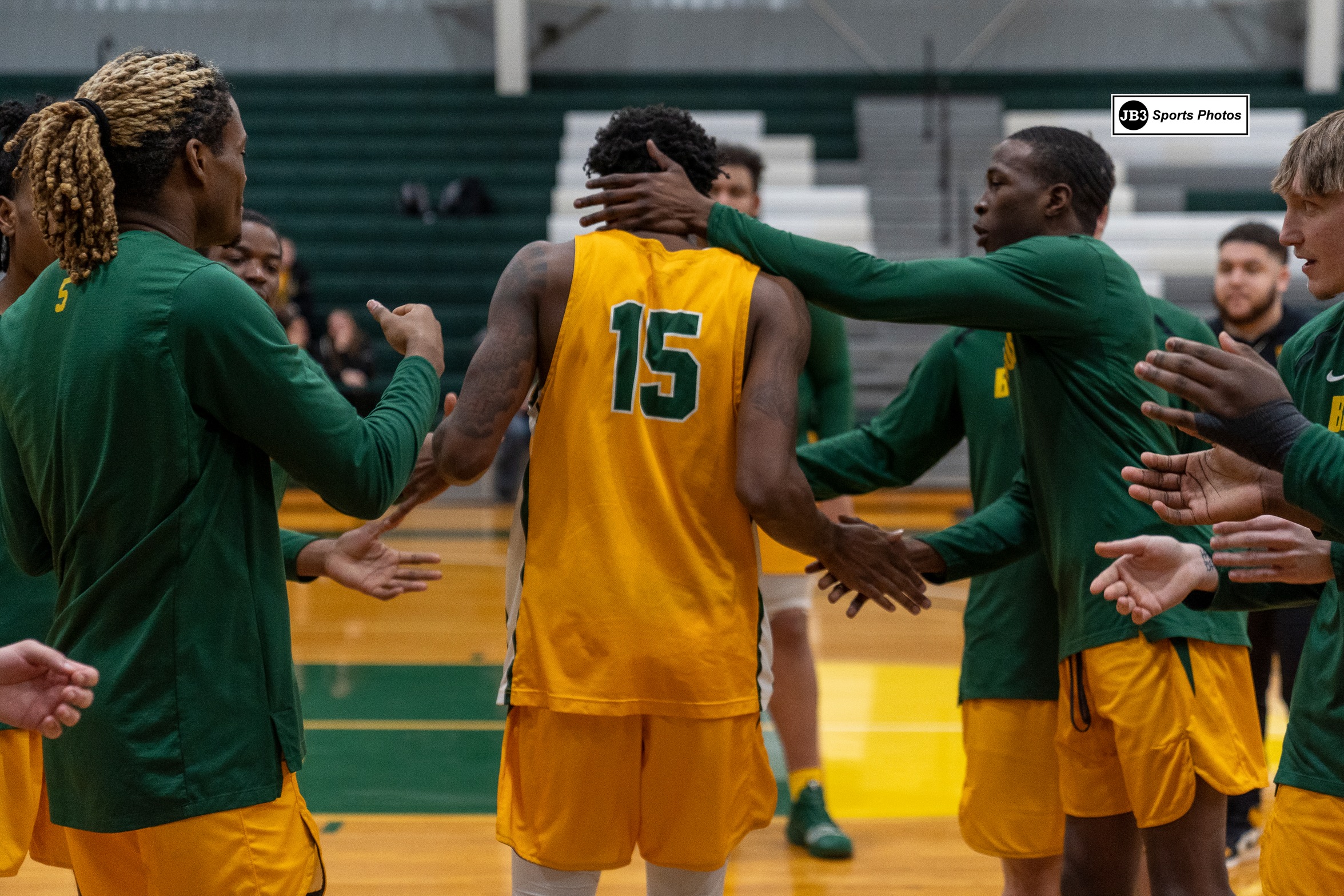 Therneus Breaks All-Time Scoring Record as Delhi makes it seven in a row with win over Cazenovia