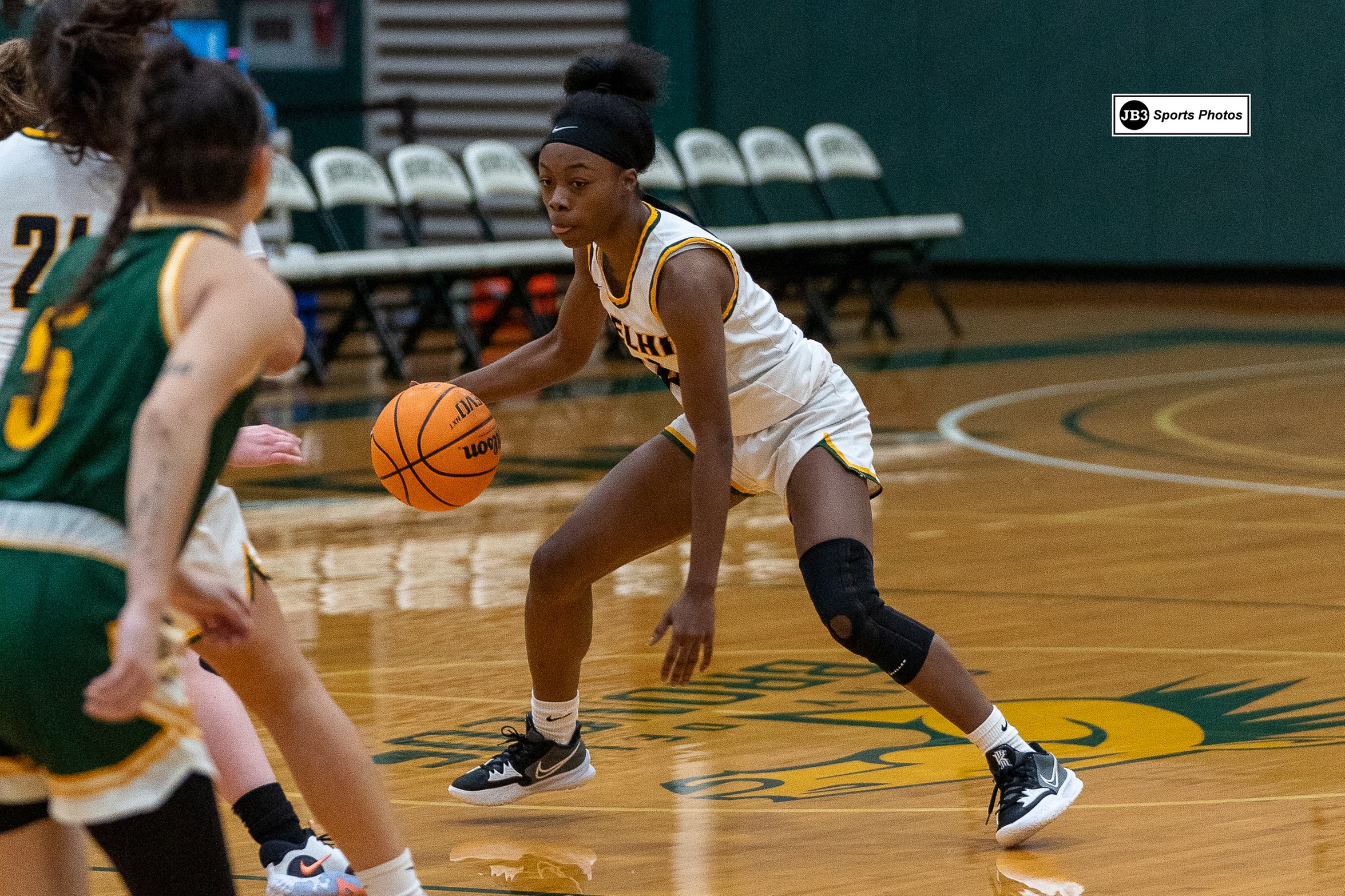 Broncos conclude four-game road streak with defeat at West Conn