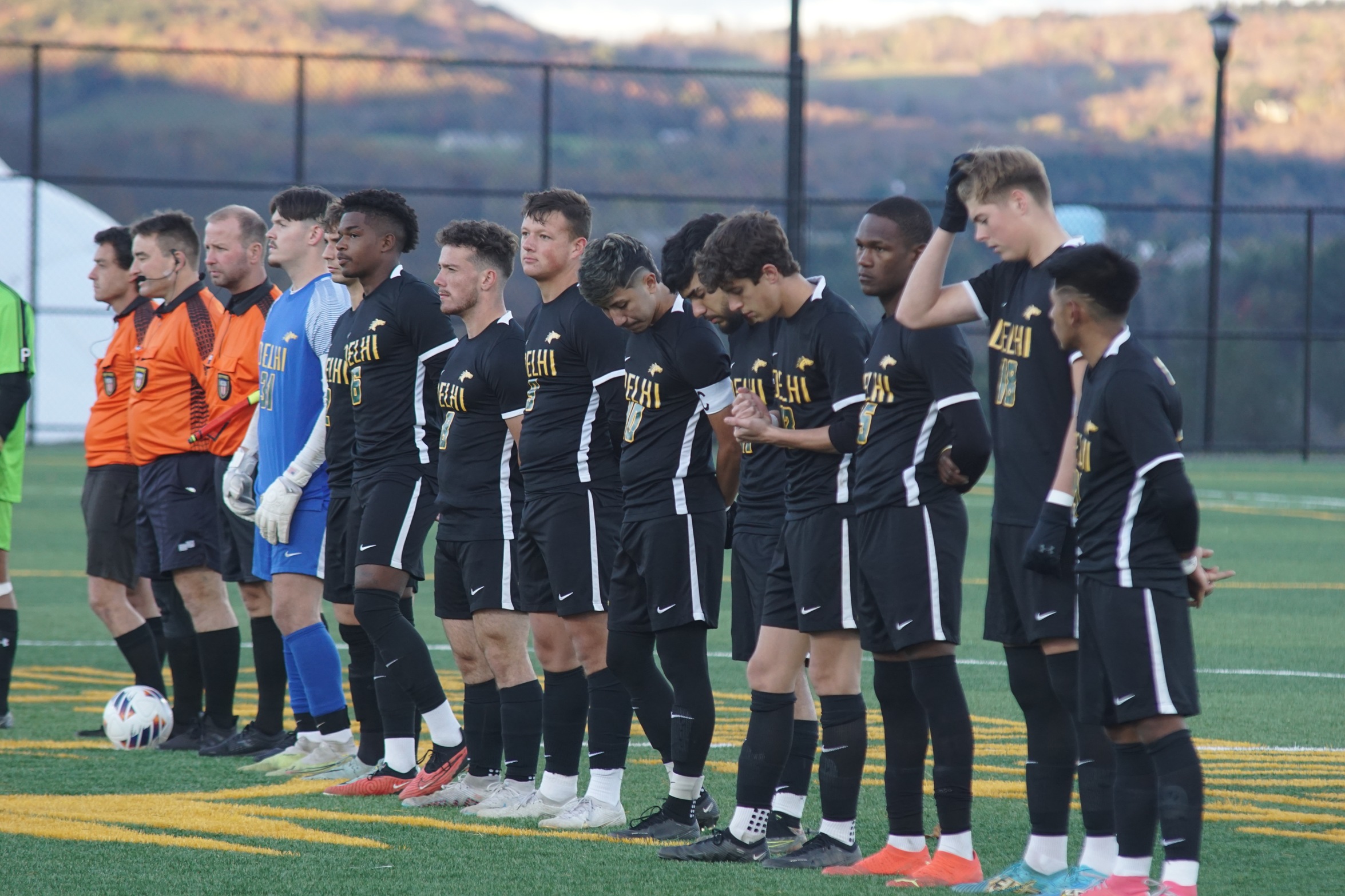 Broncos stampede Badgers at home on the back of three hat-tricks