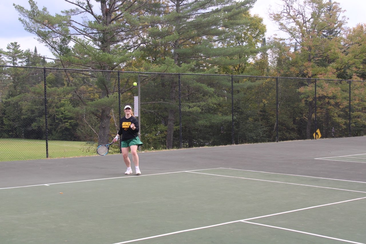 Women's Tennis Falls to Oneonta