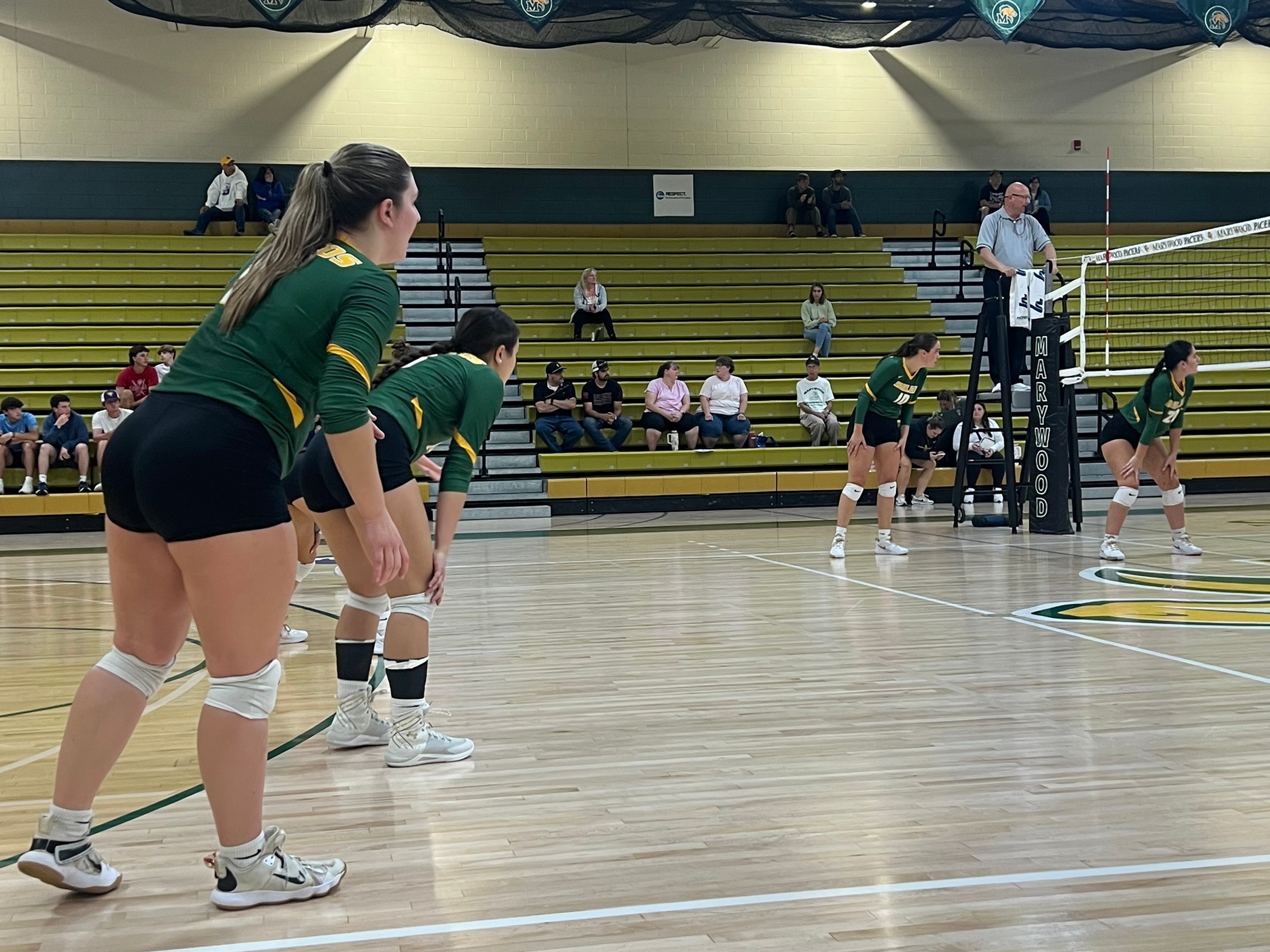Women's Volleyball Falls To Marywood 3-2